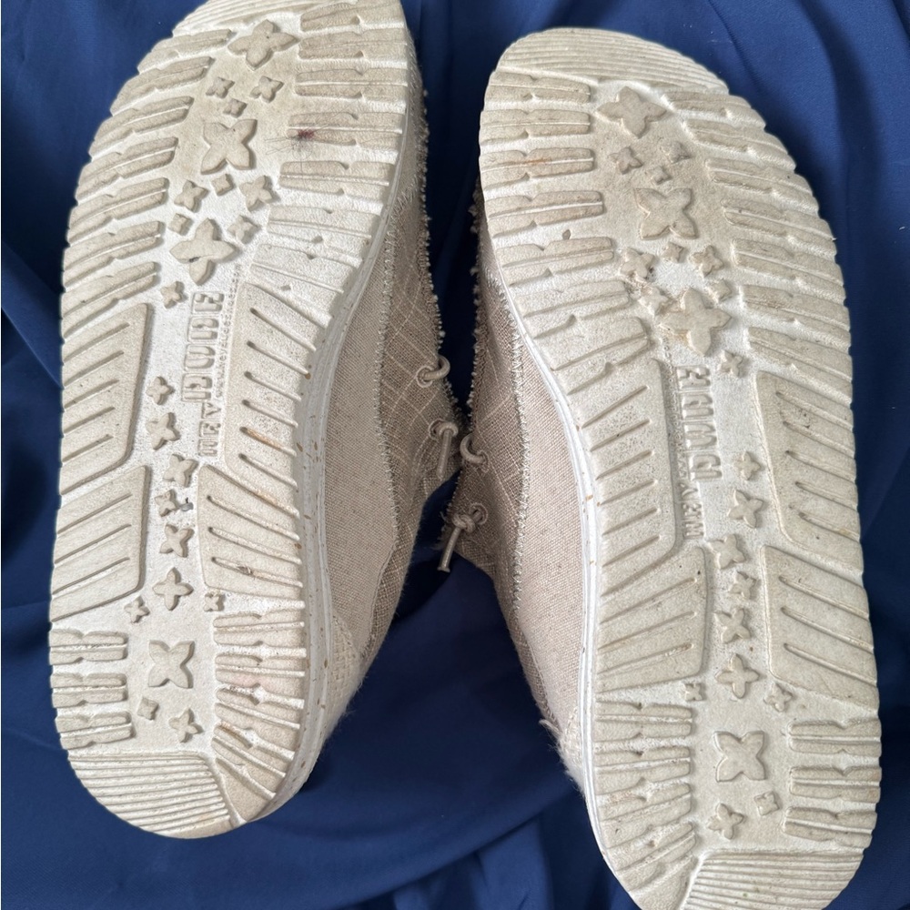 Hey Dude Women's Tan Sneakers - Picture 5 of 5